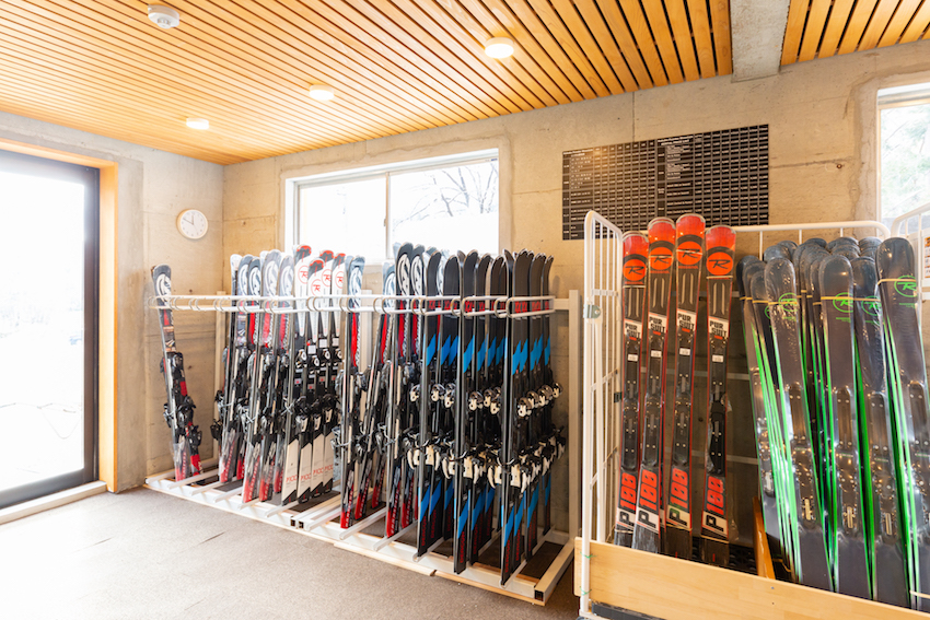 Hakuba Powder Mountain ski rental shop